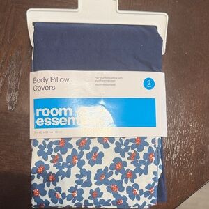 Room Essentials Pillow Covers - Navy and Floral